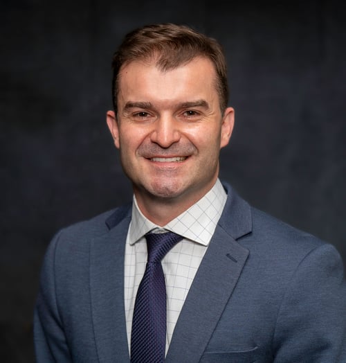 What does it mean to earn your white coat? 2022 dental student