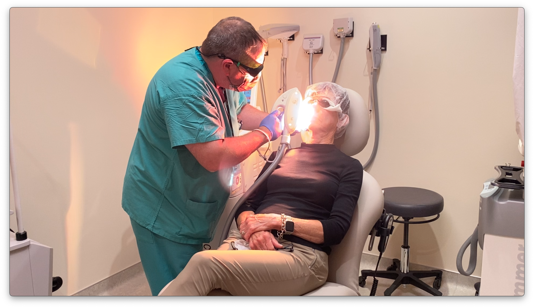 Sue Rath Eye Sue Anschutz-Rodgers Eye Center Rolls Out Intense Pulsed Light Therapy ...