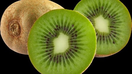 Kiwi fruit, among others, contains a powerful antioxidant shown to halt or prevent fatty liver disease in young mice.