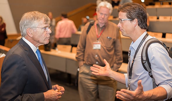 Chancellor Elliman talks with attendee at State of the Campus address