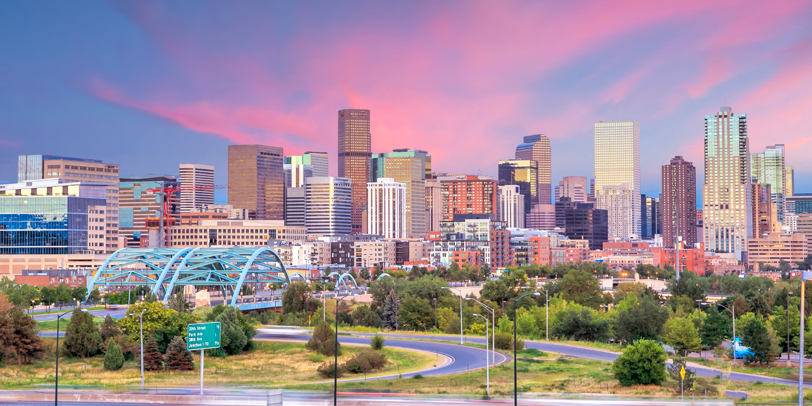 A photo of the Denver skyline 