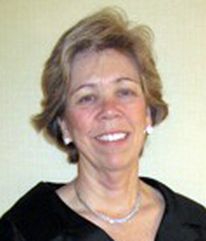 Dr. Karen Sousa