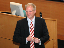 Brian Wansink talks about childhood dietary habits during obesity symposium