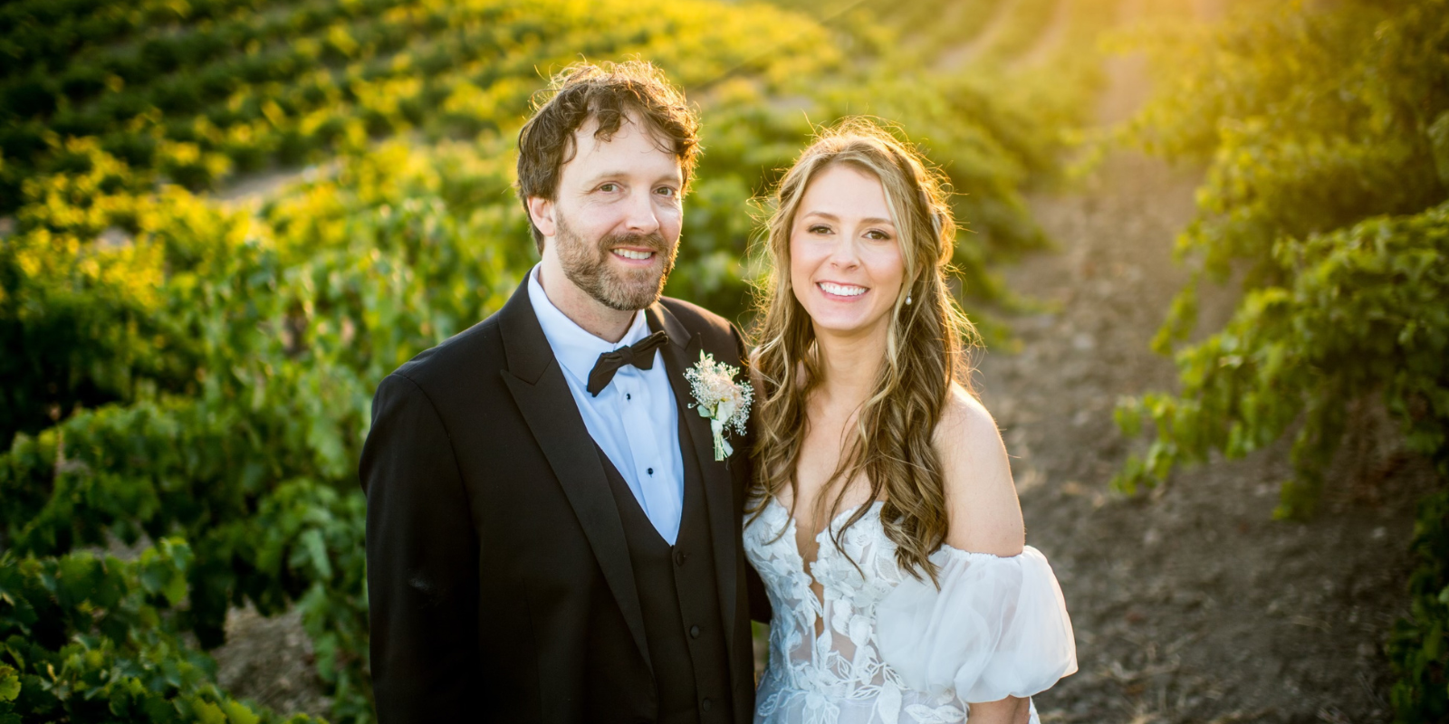 couple's wedding portrait 