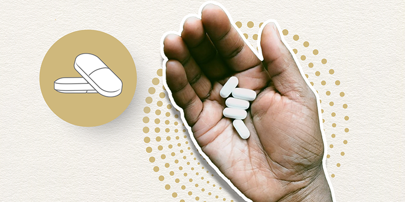 A bottle of acetaminophen pills.